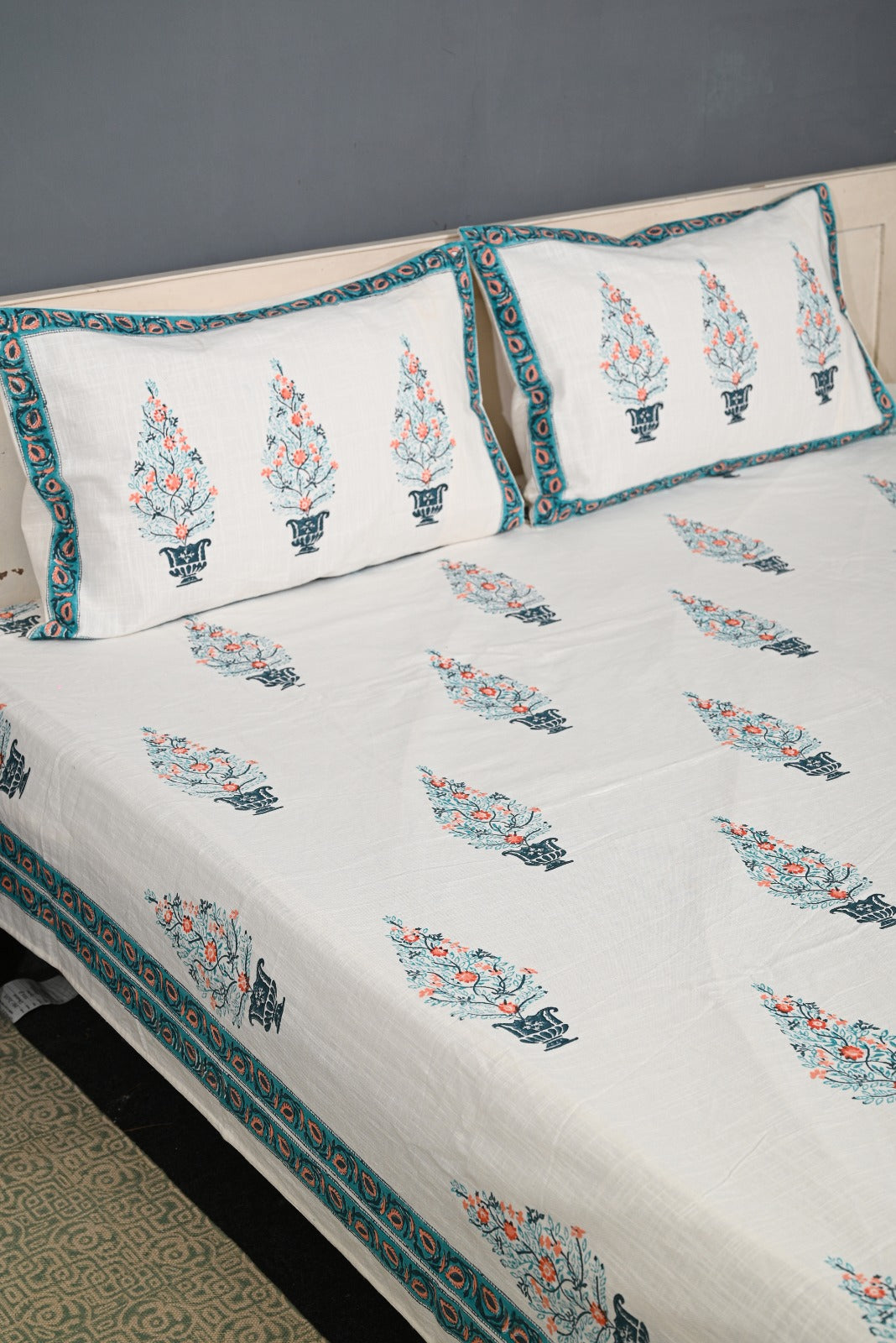 Handloom Cotton Block Printed Double Bedcover Set